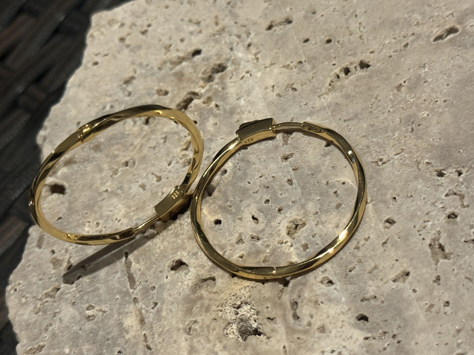 3MM ÇAP İÇİ DOLU HALKA KÜPE