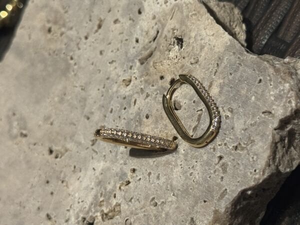 GOLD OVAL FORM KÜPE