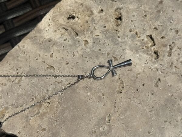 ANKH KOLYE